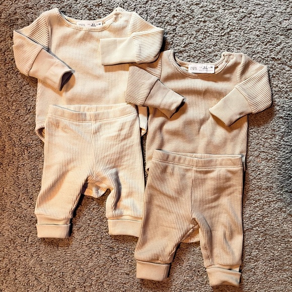WAFFLE UNISEX NEWBORN BABY SET - LATTE main image 0
